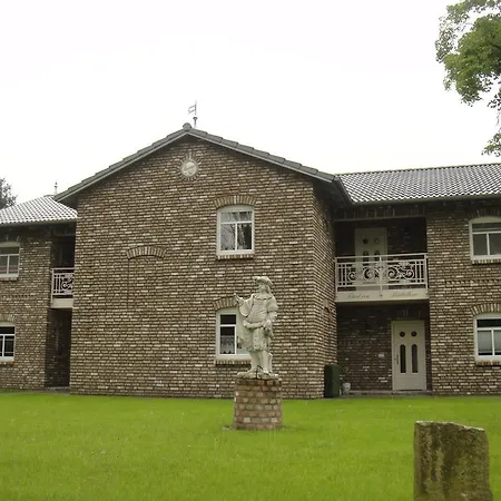 アパート Ferienresidenz Fuerst Von Buettelkow レリク